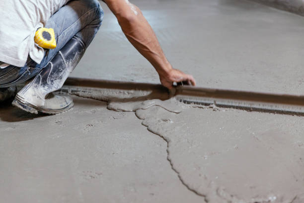 Best Concrete patio contractor  in Lantana, TX